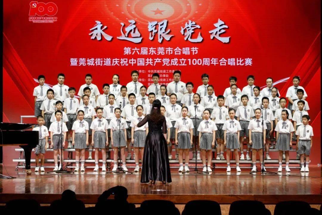 历史显眼包：贵为宋朝皇亲国戚，为了讨好大臣竟然学起了狗叫