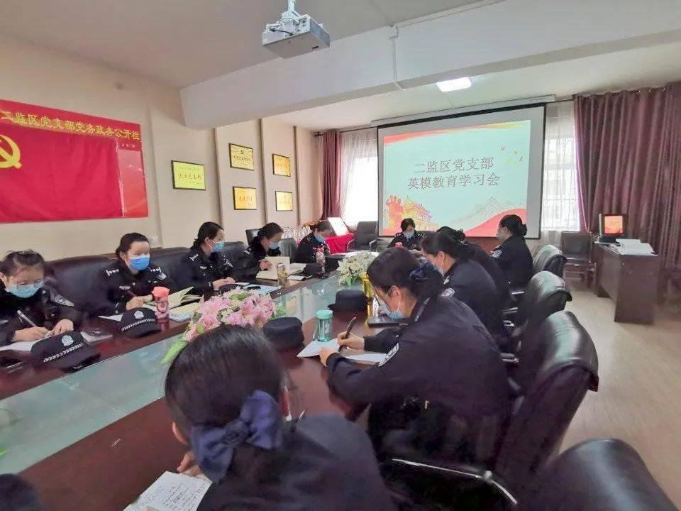 宋慧乔和张基龙新剧《现在正在分手中》预告释出，你觉得他们的cp感如何？游戏画面
